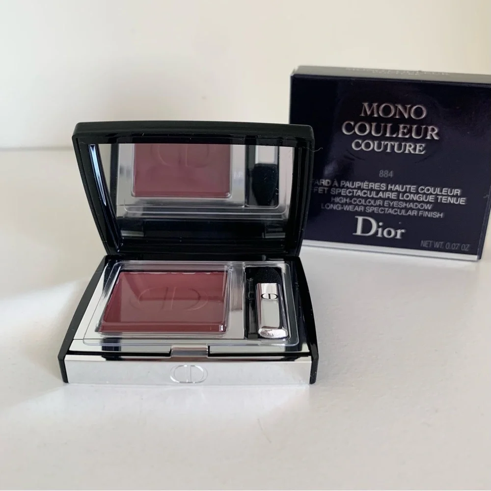 Dior velvet shadow mirrored compact